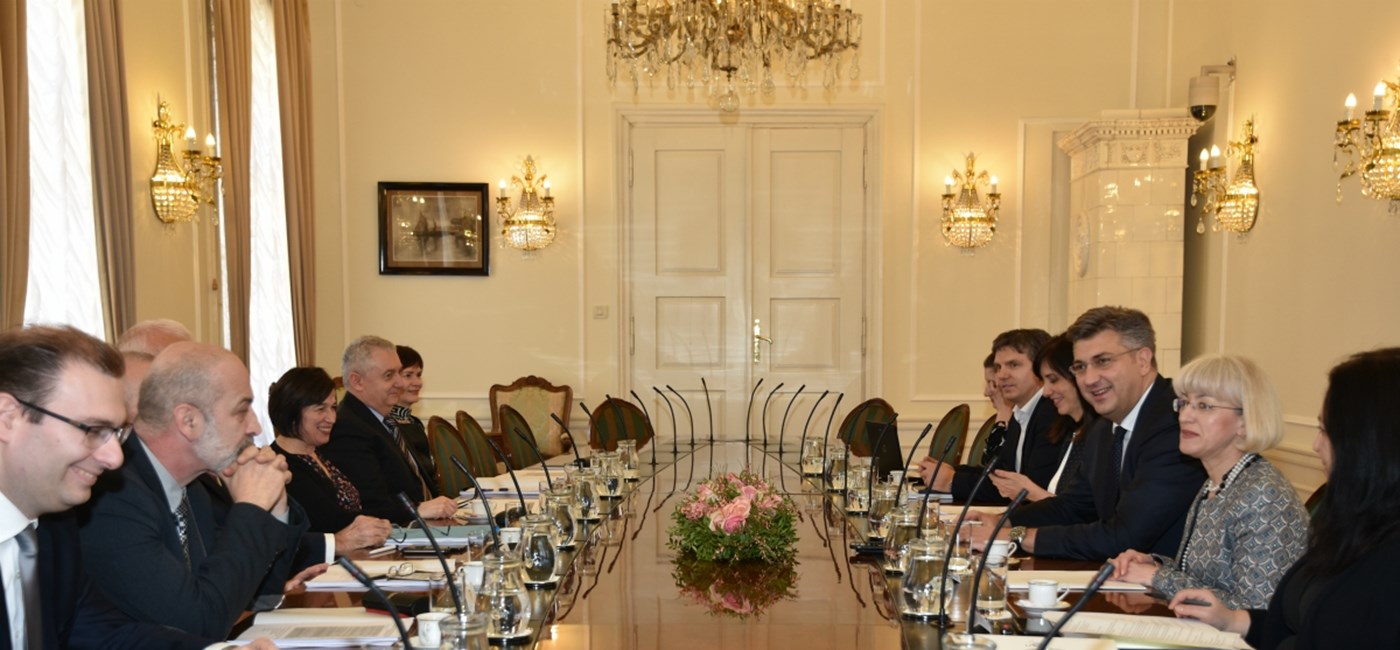 Predsjednik Vlade predsjedao 3. sjednicom Posebnoga stručnog povjerenstva za provedbu strategije obrazovanja